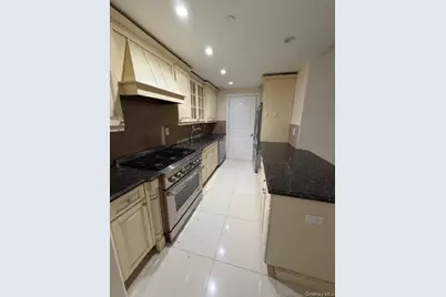 6366 99 Street #3I, Rego Park, NY 11374 - Photo 9