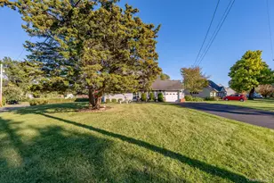 20 Meadowbrook Dr, Kingston, NY 12401 - Photo 33