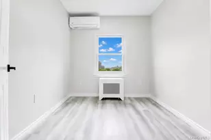 61-10 84th St, Middle Village, NY 11379 - Photo 17