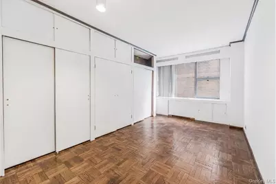 77 W 55th Street #17B, New York, NY 10019 - Photo 13