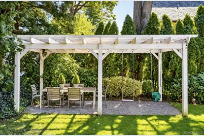 20 Shawnee Road, Scarsdale, NY 10583 - Photo 29