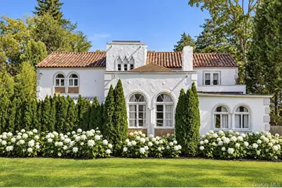 20 Shawnee Road, Scarsdale, NY 10583 - Photo 1