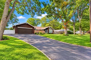 1012 Old Medford Ave, Farmingville, NY 11738 - Photo 27
