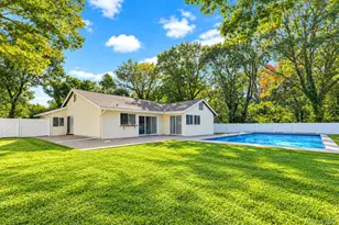 1012 Old Medford Ave, Farmingville, NY 11738 - Photo 23