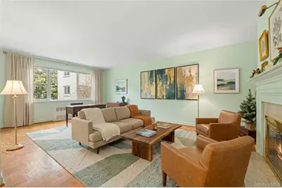 72 Pondfield Road W #4C, Bronxville, NY 10708 - Photo 13