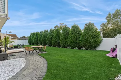 1402 Merrick Avenue, Merrick, NY 11566 - Photo 35