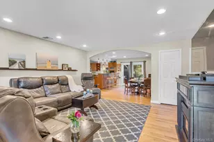49 Muriel Pl, West Sayville, NY 11796 - Photo 5