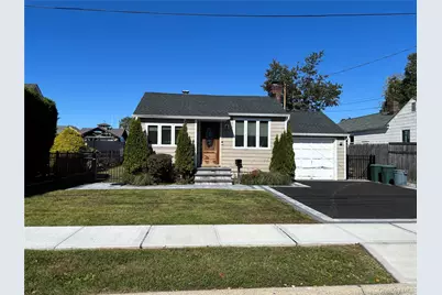5 Barry Road, Amityville, NY 11701 - Photo 13