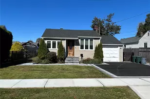 5 Barry Rd, Amityville, NY 11701 - Photo 13
