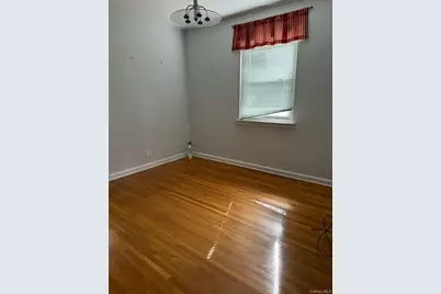 207-20 43rd Ave, Bayside, NY 11361 - Photo 7