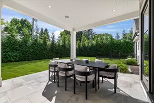 264 Northwoods Rd, Manhasset, NY 11030 - Photo 43