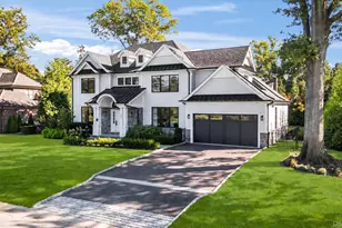 264 Northwoods Rd, Manhasset, NY 11030 - Photo 3