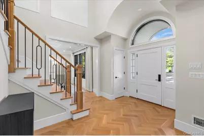 264 Northwoods Road, Manhasset, NY 11030 - Photo 25