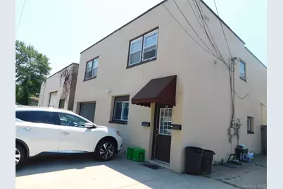 109 15 S, Lindenhurst, NY 11757 - Photo 1