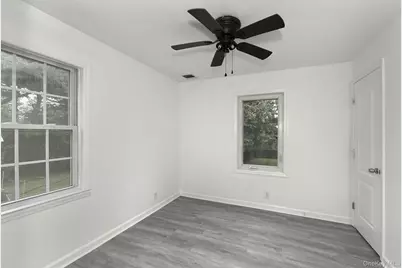 167 Rider Avenue, Patchogue, NY 11772 - Photo 15