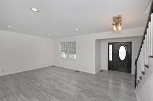 167 Rider Ave, Patchogue, NY 11772 - Photo 7