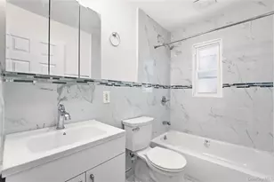 27 Piave Terrace, Lindenhurst, NY 11757 - Photo 11