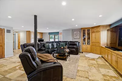 569 Links Drive S, Oceanside, NY 11572 - Photo 33