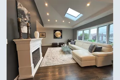 569 Links Drive S, Oceanside, NY 11572 - Photo 5