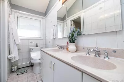 569 Links Drive S, Oceanside, NY 11572 - Photo 25