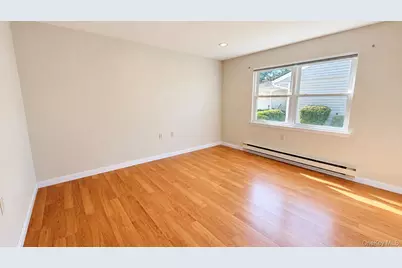 346 Edinburgh Drive, Ridge, NY 11961 - Photo 9