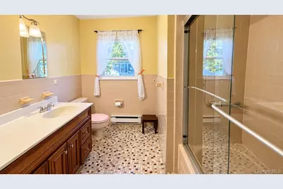 346 Edinburgh Drive, Ridge, NY 11961 - Photo 11