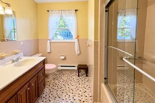 346 Edinburgh Dr, Ridge, NY 11961 - Photo 11