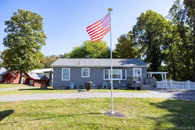 324 Gardnerville Road, New Hampton, NY 10958 - Photo 1