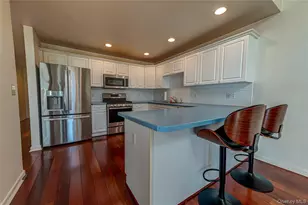 53 Summerfield Ln N, Aquebogue, NY 11901 - Photo 9