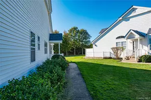 53 Summerfield Ln N, Aquebogue, NY 11901 - Photo 5