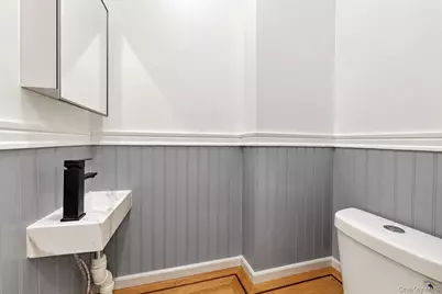 2427 Morgan Avenue, Bronx, NY 10469 - Photo 23
