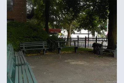 131-11 Kew Gardens Road #1-D, Kew Gardens, NY 11418 - Photo 11