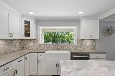 8 Clinton Court, Monroe, NY 10950 - Photo 17