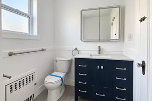 72 Primrose Ave, Floral Park, NY 11001 - Photo 13