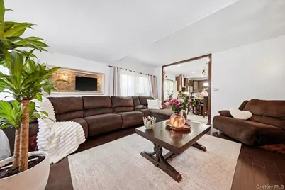 23 Bonta Street, Elmont, NY 11003 - Photo 9