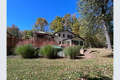 2 Presidential Way, Hopewell Junction, NY 12533 - Photo 3