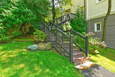 3 Beacon Hill Road, Port Washington, NY 11050 - Photo 39