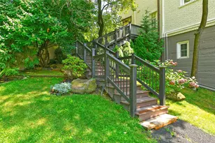 3 Beacon Hill Rd, Port Washington, NY 11050 - Photo 39