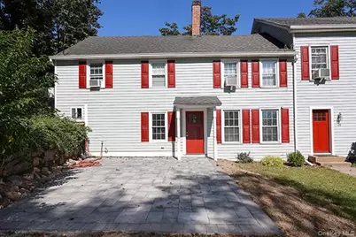 40 The Place, Glen Cove, NY 11542 - Photo 1