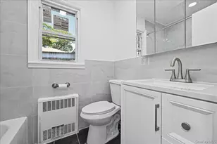 17 President St, Lynbrook, NY 11563 - Photo 7