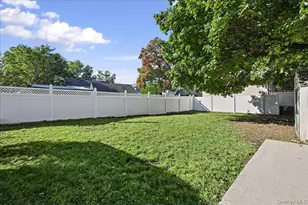 17 President St, Lynbrook, NY 11563 - Photo 31