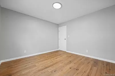 17 President Street, Lynbrook, NY 11563 - Photo 17