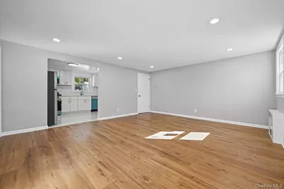 17 President Street, Lynbrook, NY 11563 - Photo 21