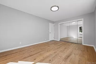 17 President Street, Lynbrook, NY 11563 - Photo 15