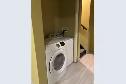 106-47 Ditmarts Boulevard, East Elmhurst, NY 11369 - Photo 11