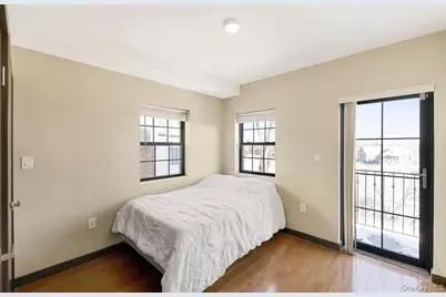 106-47 Ditmarts Boulevard, East Elmhurst, NY 11369 - Photo 7