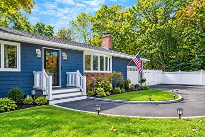 20 Danbury Avenue, Patchogue, NY 11772 - Photo 21