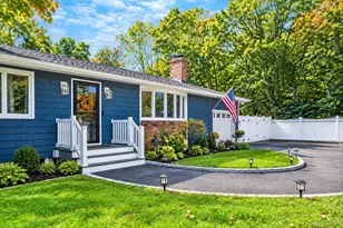 20 Danbury Ave, Patchogue, NY 11772 - Photo 21