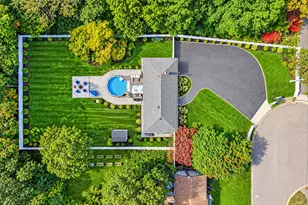 20 Danbury Ave, Patchogue, NY 11772 - Photo 3