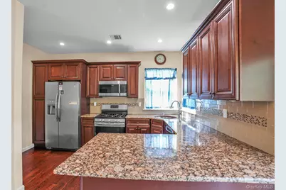 53 Highland View Place, Middletown, NY 10940 - Photo 9